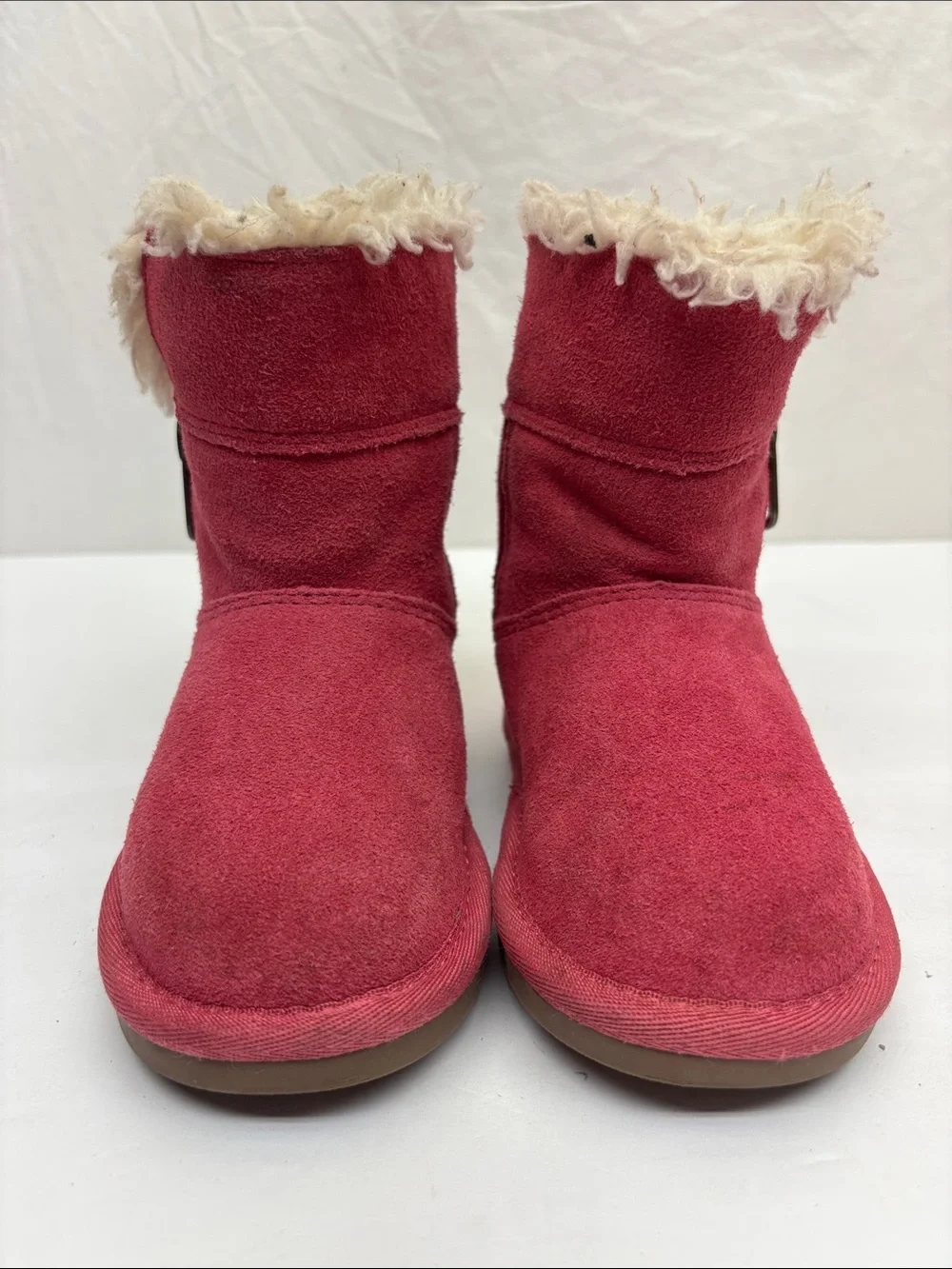 Koolaburra by Ugg boots for baby SZ 7, box 56